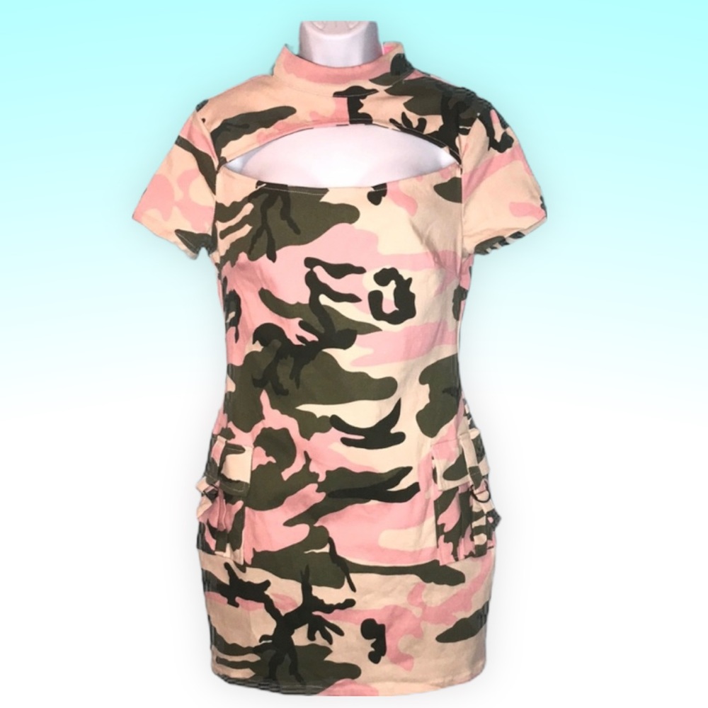 NWT XTaren Get Me Bodied Pink Camo Dress Med